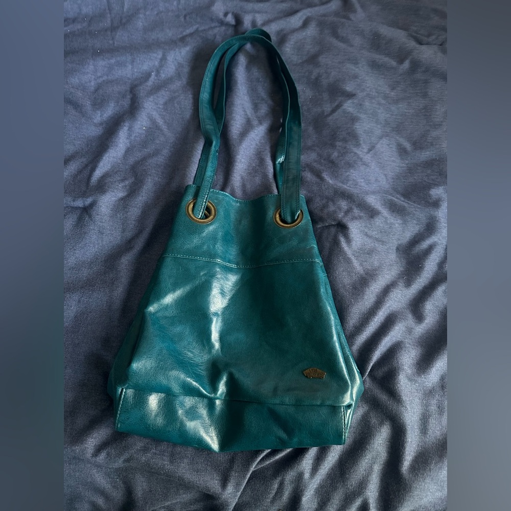 Vans off the wall, bucket style tote bag..Unique.!